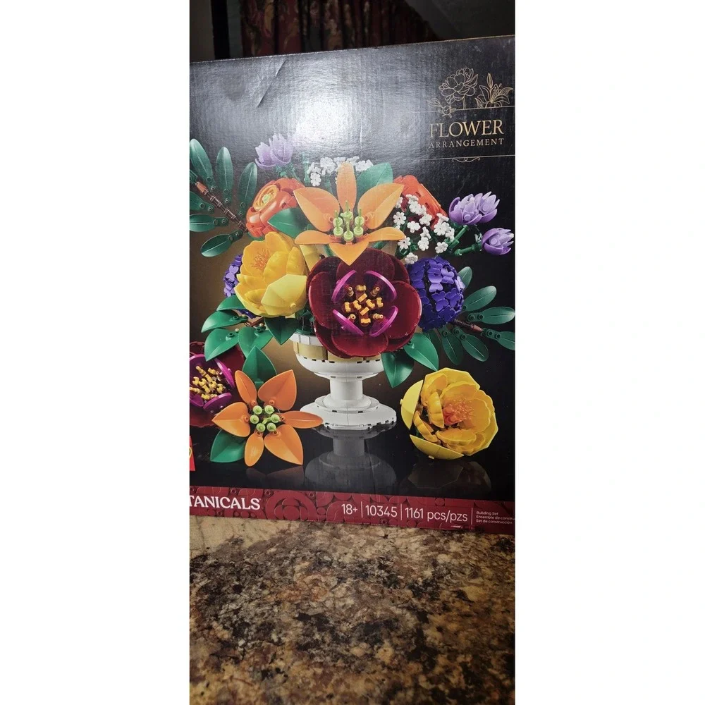 Lego Flower Arrangement 10345, Botanicals, Summer Fun, Collection